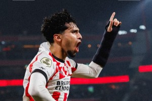 星空体育官网-三月就大结局了？埃因霍温荷甲19分领跑，仅剩8轮最快本周夺冠！