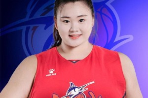 上海女篮官宣：大宝贝刘禹彤加盟 两届全明星新赛季继续穿23号