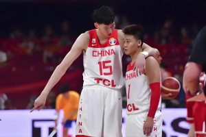 星空体育下载-生日夜摆烂！周琦拿5分提前离场，把川队所剩不多的油都逼出来了