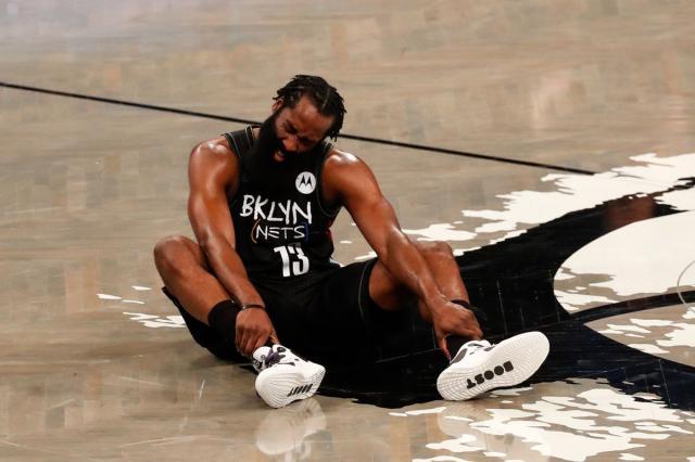 1616384782541056099.jpg James-Harden-reacts-after-getting-hurt-during-tonights-win..jpg
